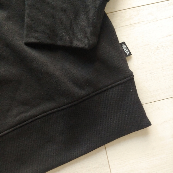 VANS NEW Stackletic Crewneck Sweatshirt - Picture 3 of 7